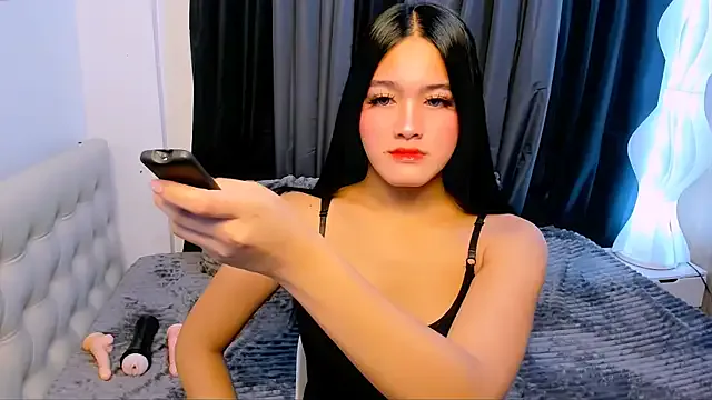 HollyMariee on StripChat 