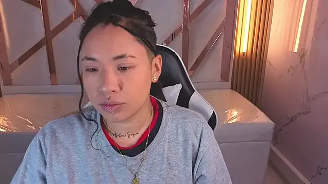 hollypeyton1_tp from StripChat is Freechat