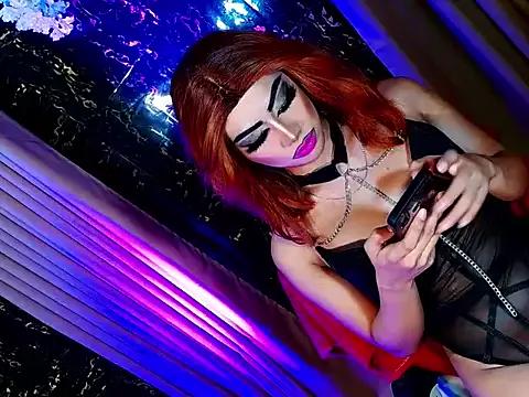 HOLLYWOOD_QUEEN_88 from StripChat is Freechat