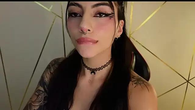 Hollyxx from StripChat