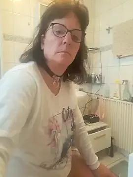 honey47 from StripChat is Freechat