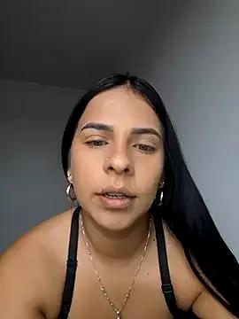 Honey_real- from StripChat is Freechat
