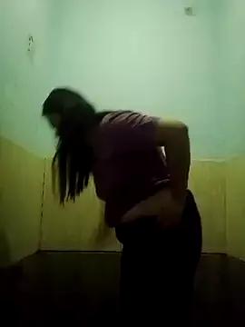 Honeybun25 from StripChat is Freechat