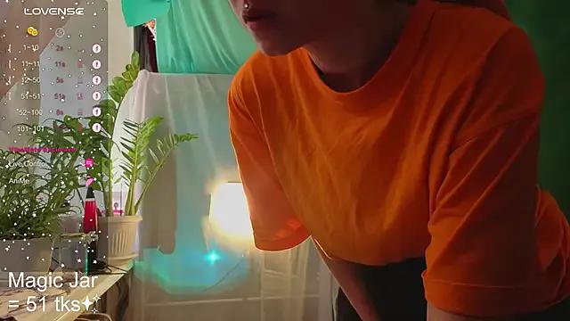 Try our streaming cams variety and talk on a personal level with our adorable girls streamers, showing off their bountiful shapes and dildos.