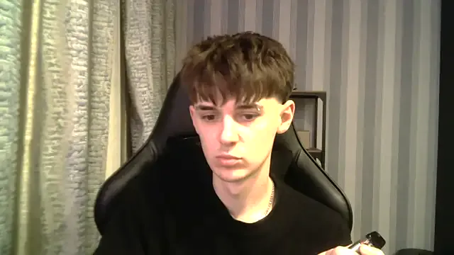 Hoot_Dude_ on StripChat 