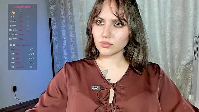 Hoot_owl_cb from StripChat