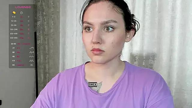 Hoot_owl_cb from StripChat