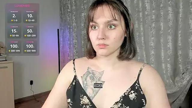 Hoot_owl_cb from StripChat