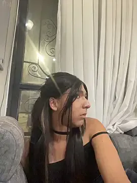 Hopemoretti from StripChat is Freechat