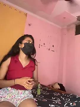 Horney-baby from StripChat is Freechat