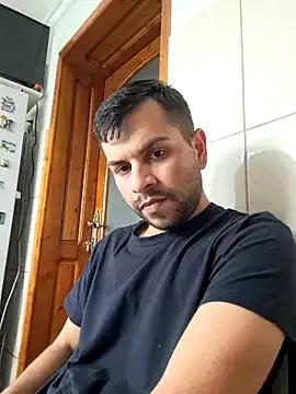 hornny1995 from StripChat is Freechat