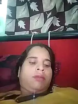 Horny-Show from StripChat is Freechat