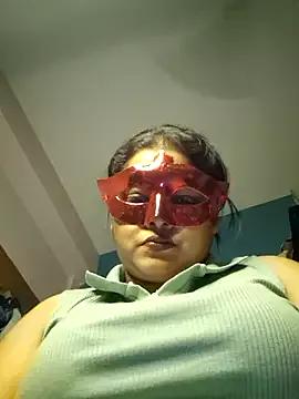 Horny_cougar from StripChat is Freechat