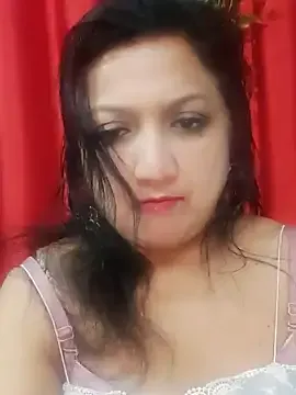 horny_lizia from StripChat is Freechat