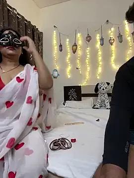 Horny_Riya_bHabhi from StripChat is Freechat