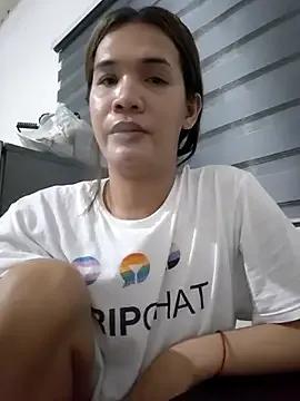 HornyAsianTS4u from StripChat is Freechat