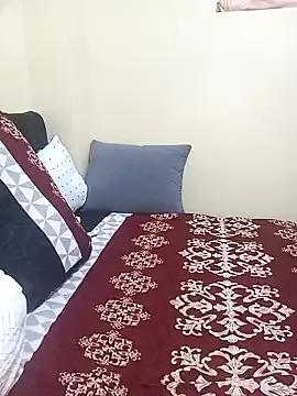 Hornyebony21 from StripChat is Freechat