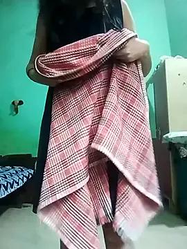 Hornyme18 from StripChat is Freechat