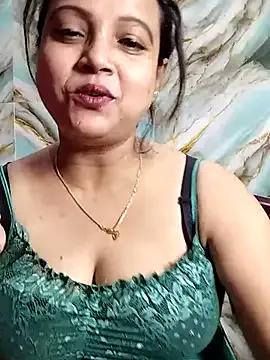 hornypiu697 from StripChat is Freechat
