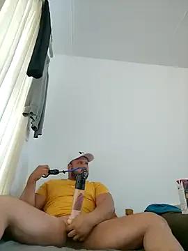 horsecockx from StripChat is Freechat