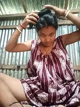 Hot-Dolly21 from StripChat is Freechat