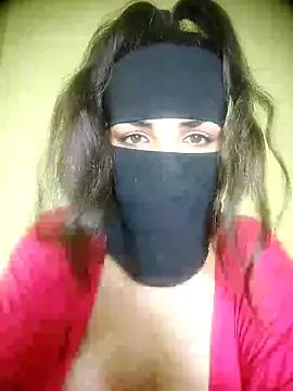 Hot-Noura- from StripChat is Freechat