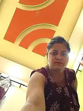 Hot-Queen25 from StripChat is Freechat