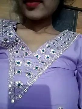 Hot-Soniya733 from StripChat is Freechat