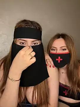 Hot_arabic_girl from StripChat is Freechat