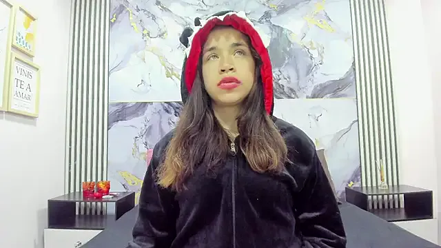 Hot_Barbie_Poku2 from StripChat is Freechat