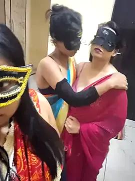 Hot_mina8585 from StripChat is Freechat