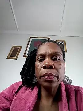 Hotcougar from StripChat is Freechat