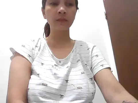 hotsexytits4U from StripChat is Freechat