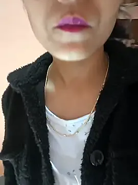 Hott_Nehaa on StripChat 