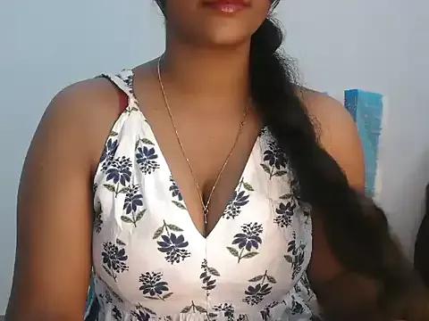 Hott_Noor from StripChat