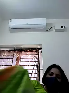 hottamil_honey_couples from StripChat is Freechat