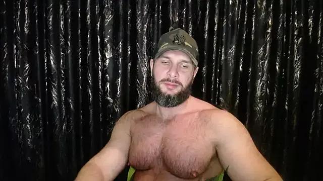 HotterLrgDom from StripChat