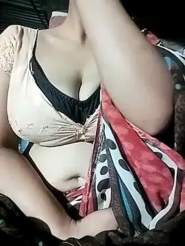 Hottestgirll from StripChat