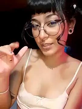 hottfairy from StripChat is Freechat