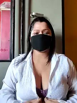 Hottie_couple69 from StripChat