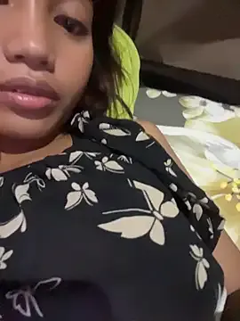 hottiebabe23 on StripChat 