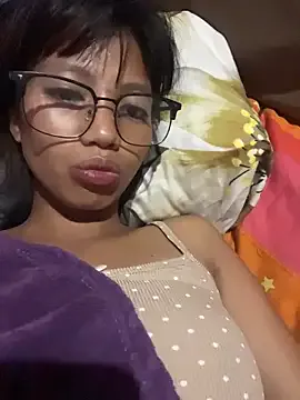 hottiebabe23 on StripChat 