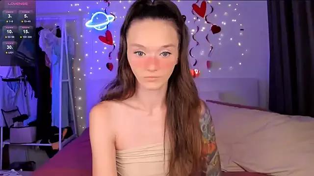 HottieEVER from StripChat