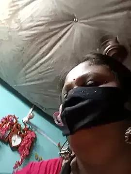 Hotty-rosni from StripChat