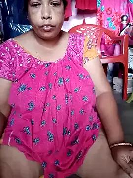 Hotty-rumi from StripChat