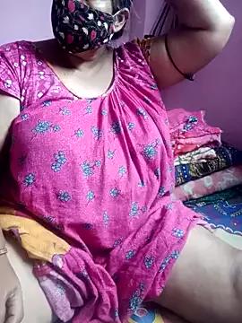 Hotty-rumi from StripChat