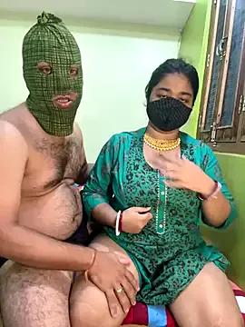 Hotty_Mona from StripChat