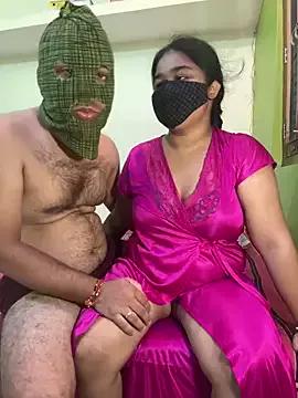 Hotty_Mona from StripChat