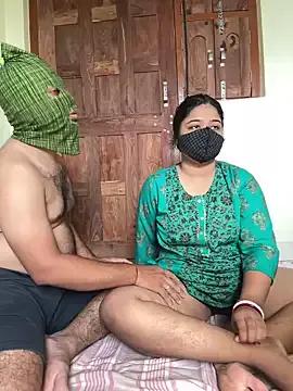 Hotty_Mona from StripChat