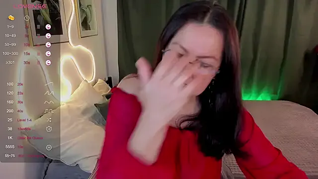 hottyannaa on StripChat 